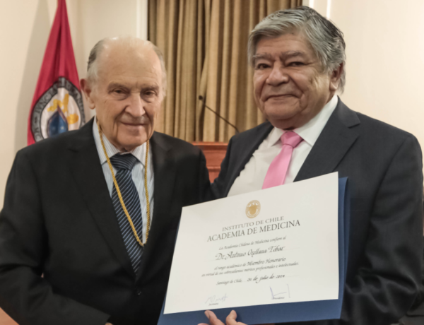 Doctor Antonio Orellana Tobar fue recibido como nuevo Miembro honorario de la Academia Chilena de Medicina